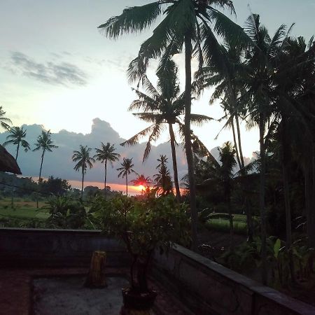 Pondok Diana Yuki Jasri Exterior foto