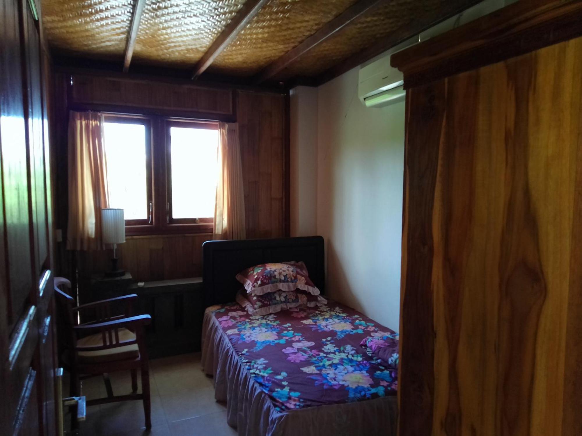 Pondok Diana Yuki Jasri Quarto foto